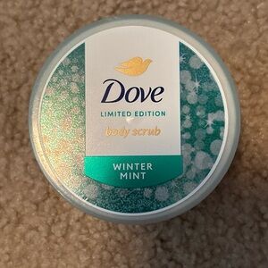 DOVE~Limited Edition Winter Mint Body Scrub ~ 3.5 oz New